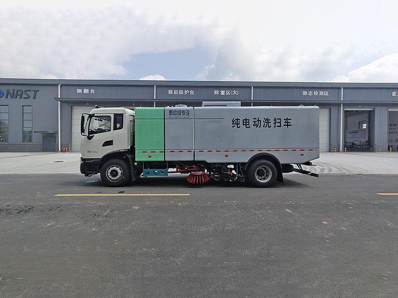 XZL5182TXSBEV型纯电动洗扫车