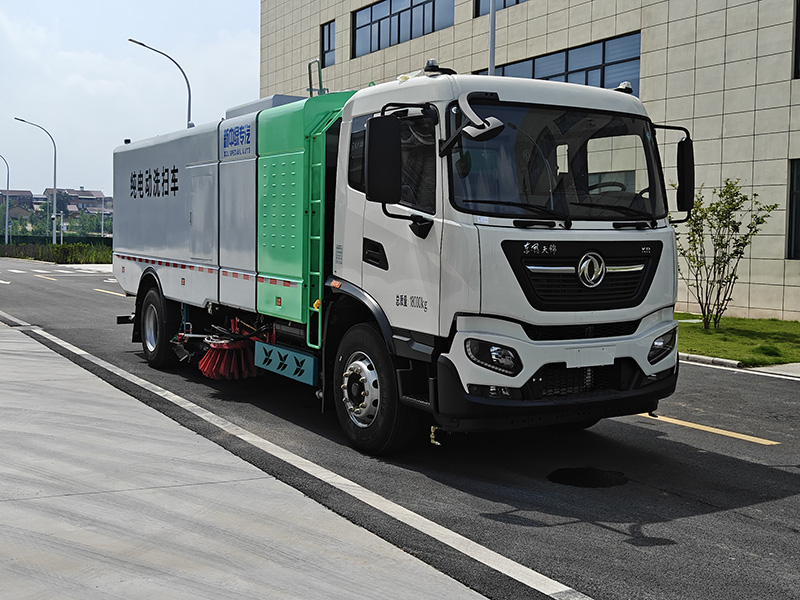 XZL5182TXSBEV型纯电动洗扫车