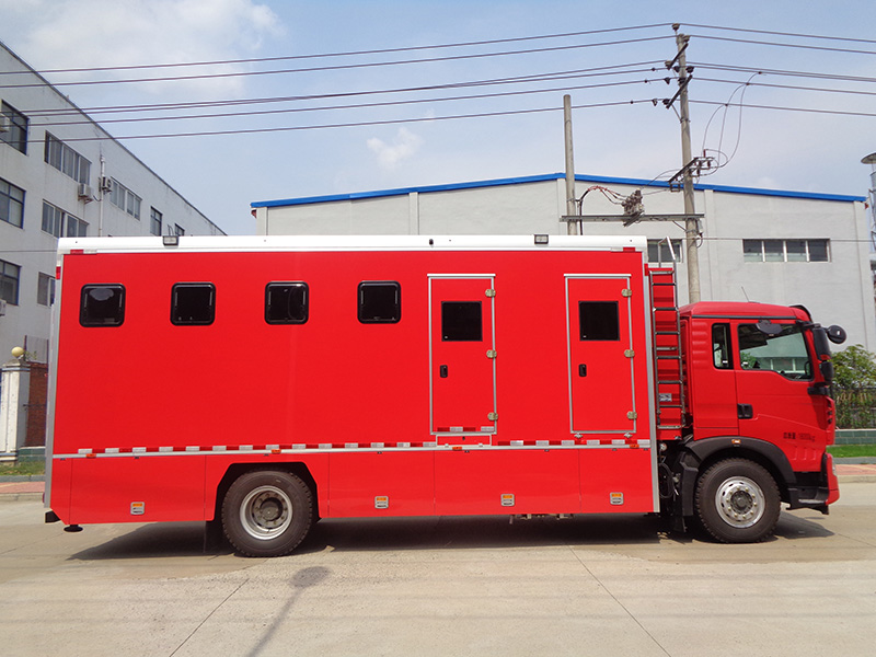 XZL5160XLY6型淋浴车