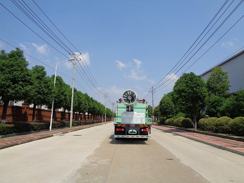 XZL5183TDYBEV型纯电动多功能抑尘车