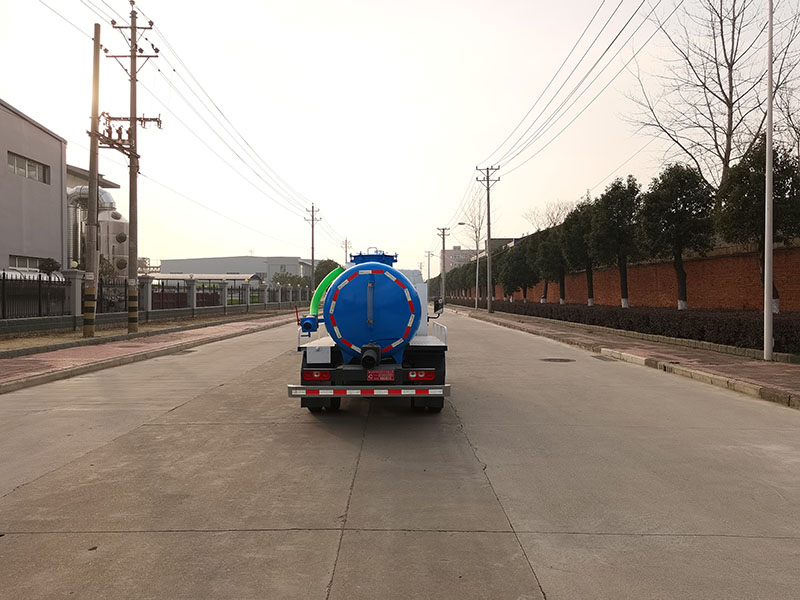 XZL5040GXWBEV型纯电动吸污车