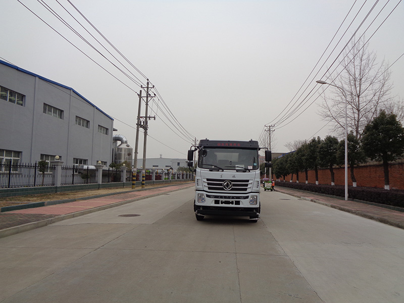 XZL5310GPS6型绿化喷洒车