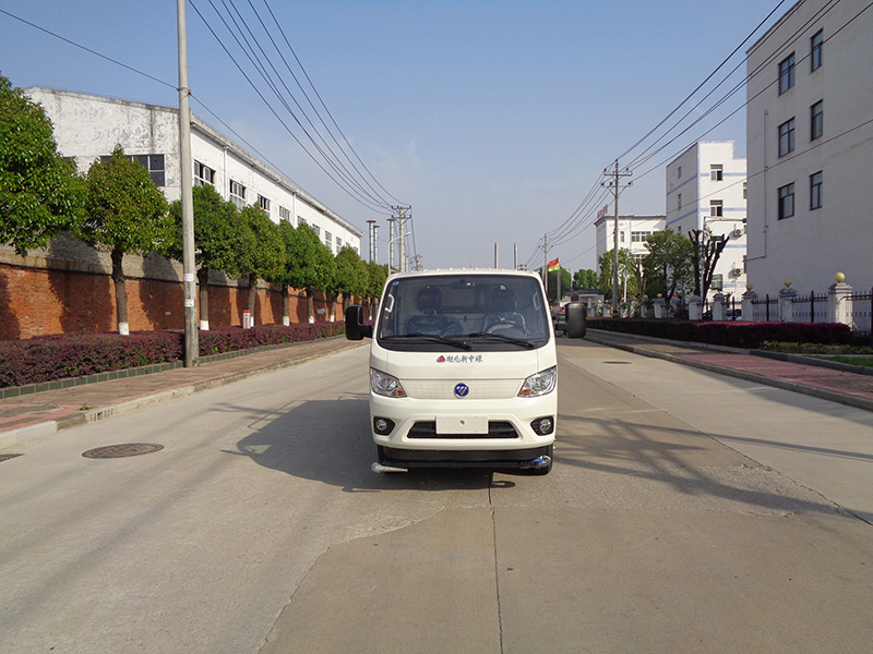 XZL5041GPSBEV型纯电动绿化喷洒车