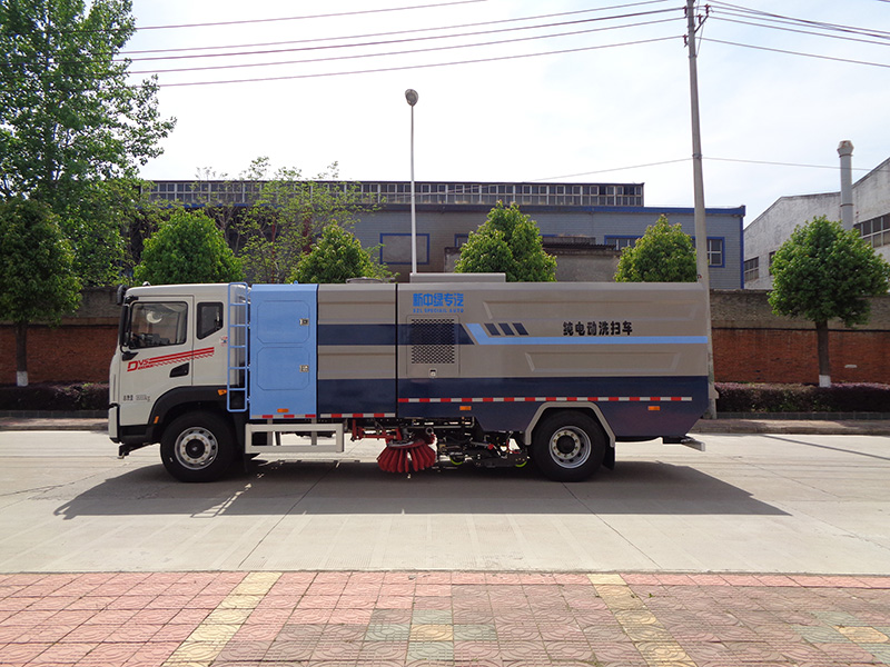 XZL5181TXSBEV型纯电动洗扫车