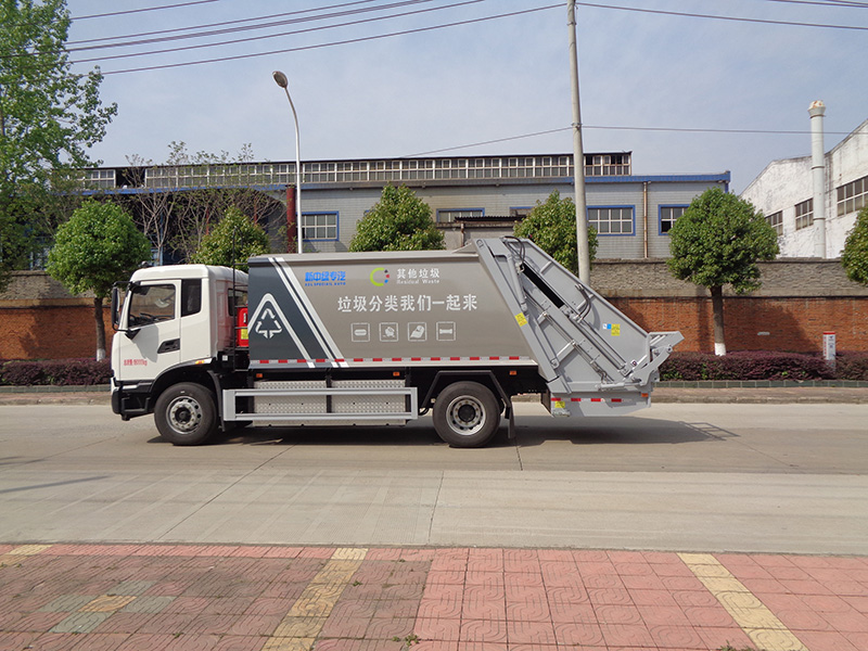 XZL5181ZYSBEV型纯电动压缩式垃圾车
