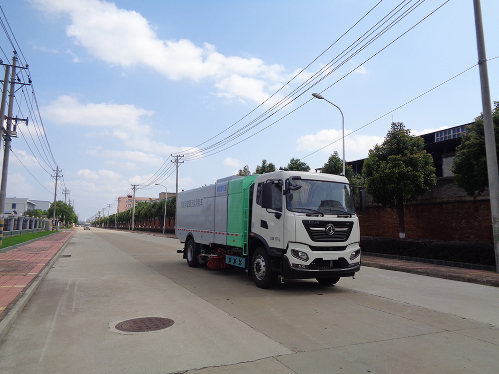 XZL5182TWQBEV型纯电动道路污染清除车