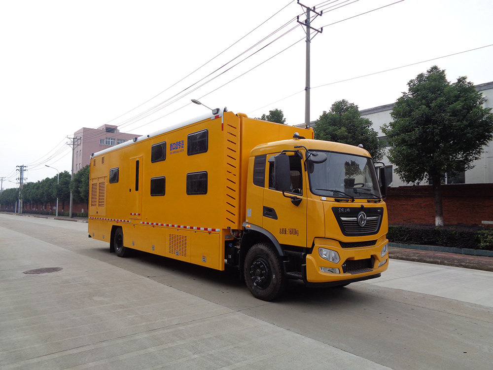 XZL5160XZC6型野外自行式炊事车