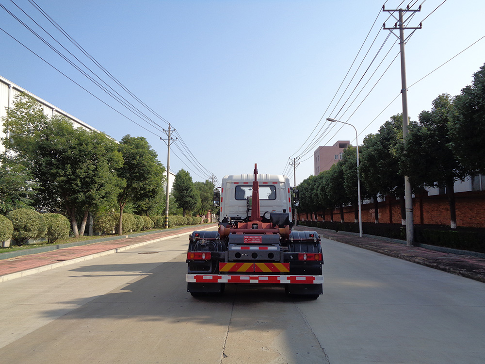XZL5185ZXXBEV纯电动车厢可卸式垃圾车
