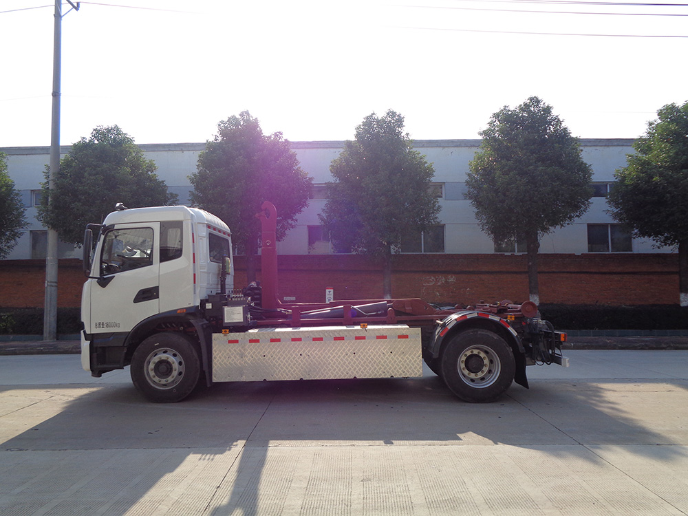 XZL5185ZXXBEV纯电动车厢可卸式垃圾车