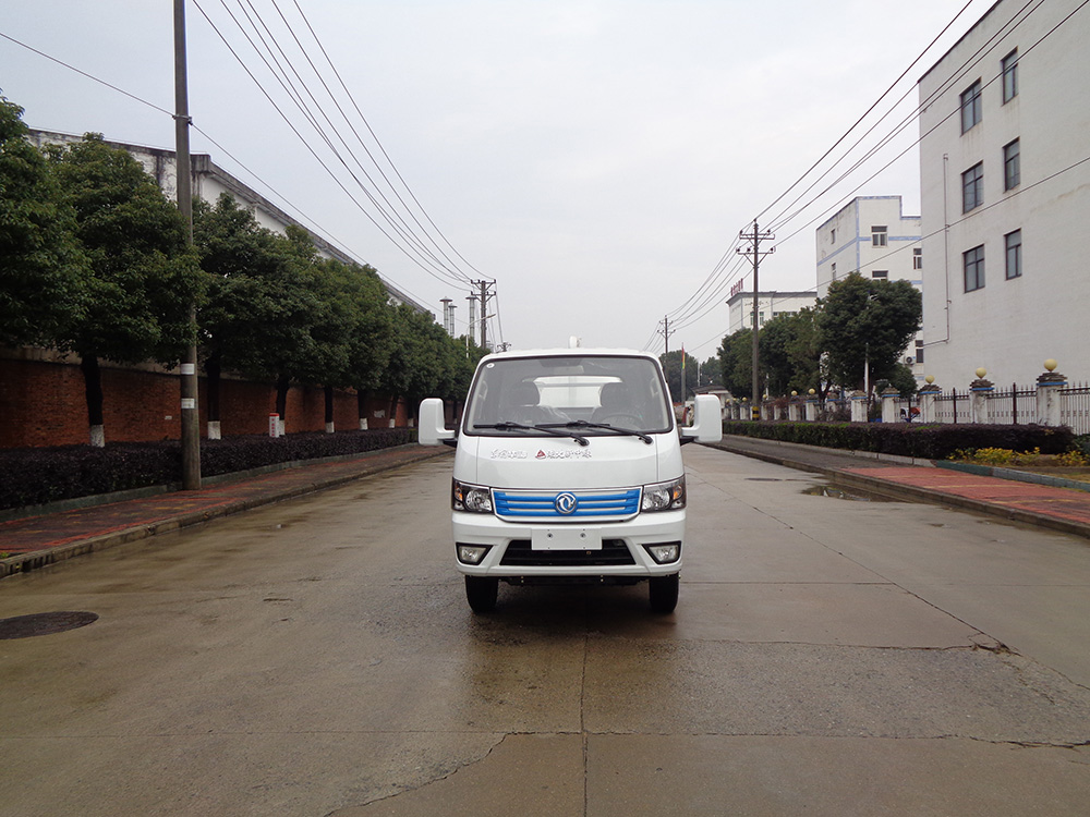 XZL5042GXWBEV型纯电动吸污车