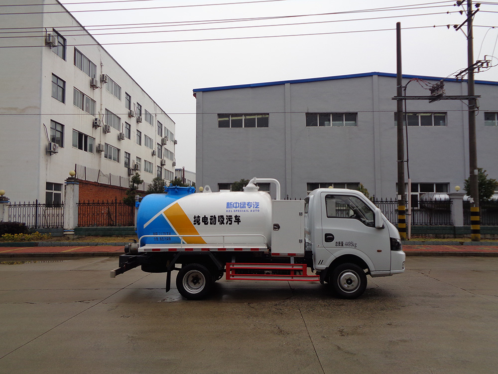 XZL5042GXWBEV型纯电动吸污车